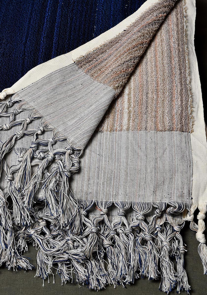 Thick looped towel - coloured