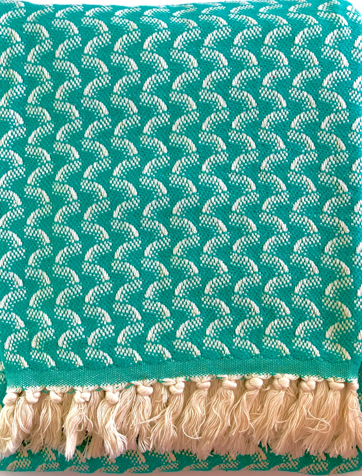 Picnic blanket / Throw - Wave pattern